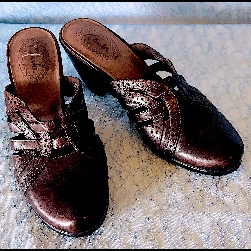 Clarks Brown Leather Mules #72289  Size 9M